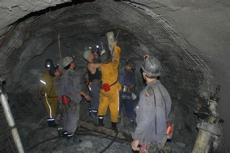 百色工程爆破中的危险因素分析以及应对工程爆破危险的措施